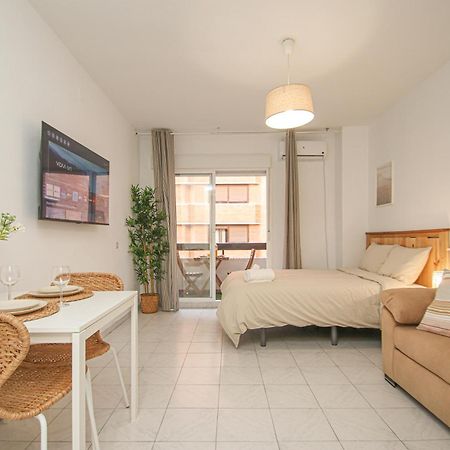 Wonderful Studio 15M Walk To Giralda And Feria Sevilla Buitenkant foto
